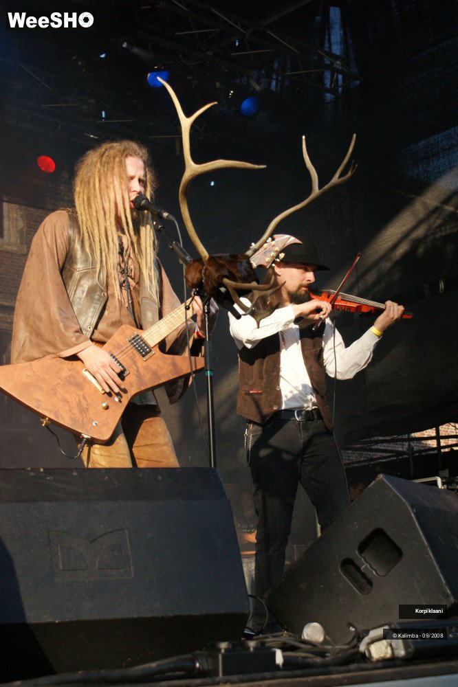 21/44 photos du spectacle Korpiklaani