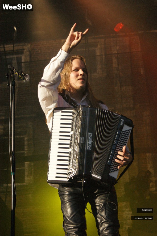 28/44 photos du spectacle Korpiklaani