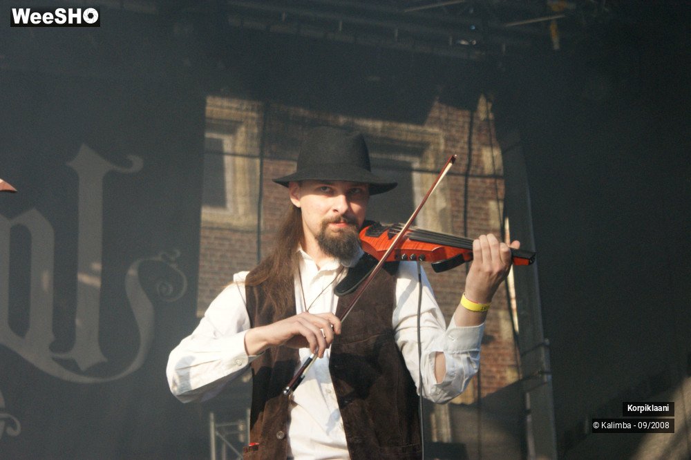 41/44 photos du spectacle Korpiklaani