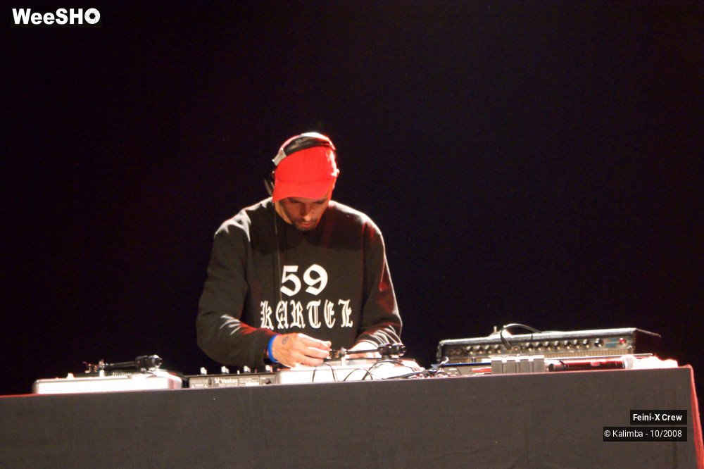 35/38 photos du spectacle Feinix Crew