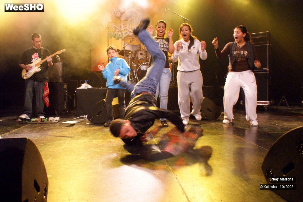 32/50 photos du spectacle Neg' Marrons