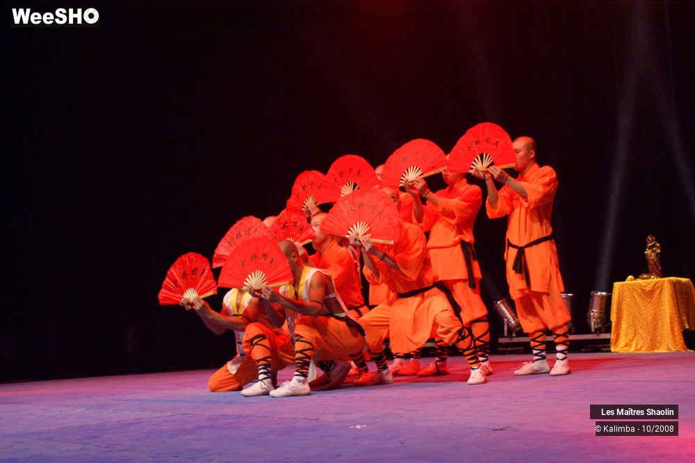 45/50 photos du spectacle Les Maîtres Shaolin