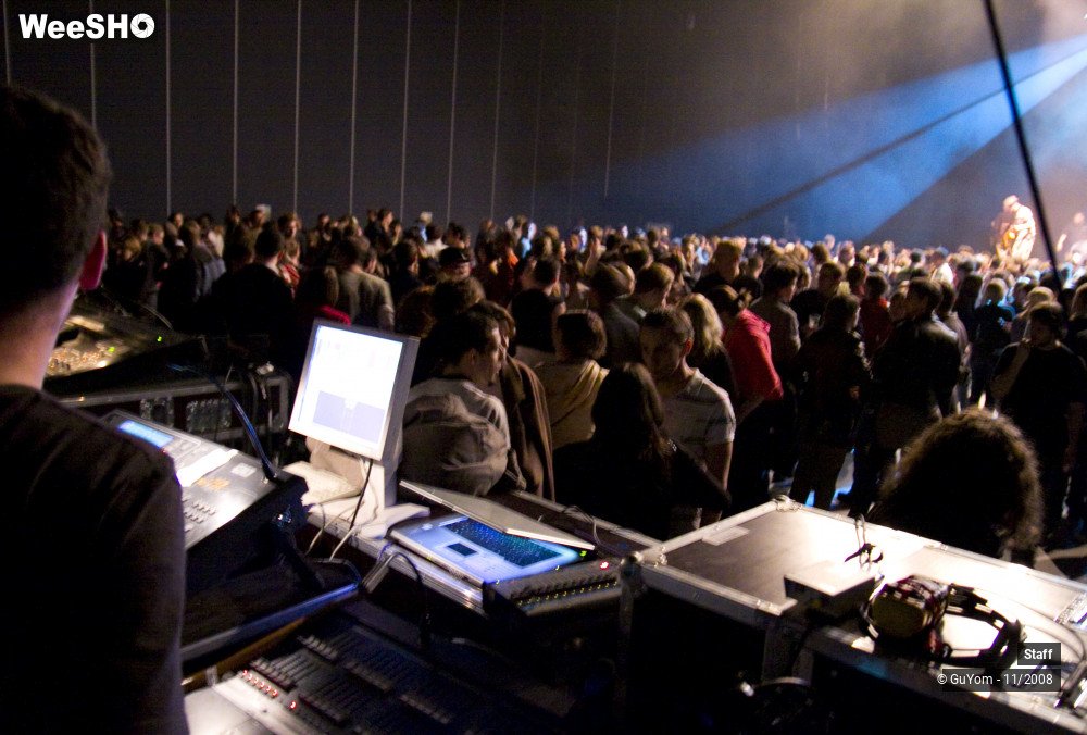 1/36 photos du spectacle Staff Tout en Live