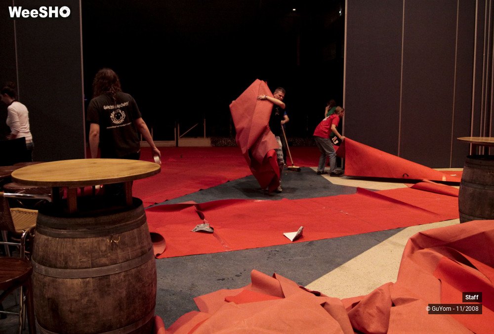 21/36 photos du spectacle Staff Tout en Live