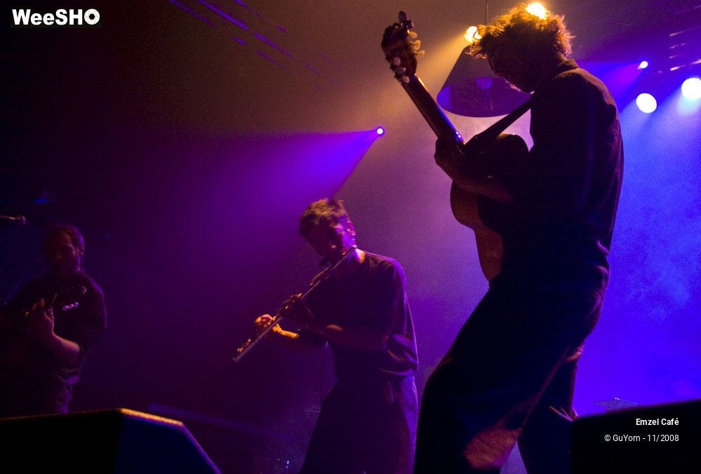 21/23 photos du spectacle Emzel Café