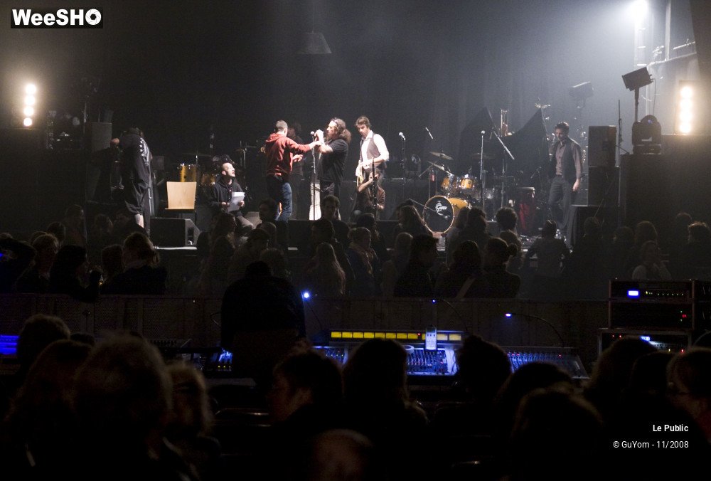 12/23 photos du spectacle Ambiance/Staff Le père Noël...