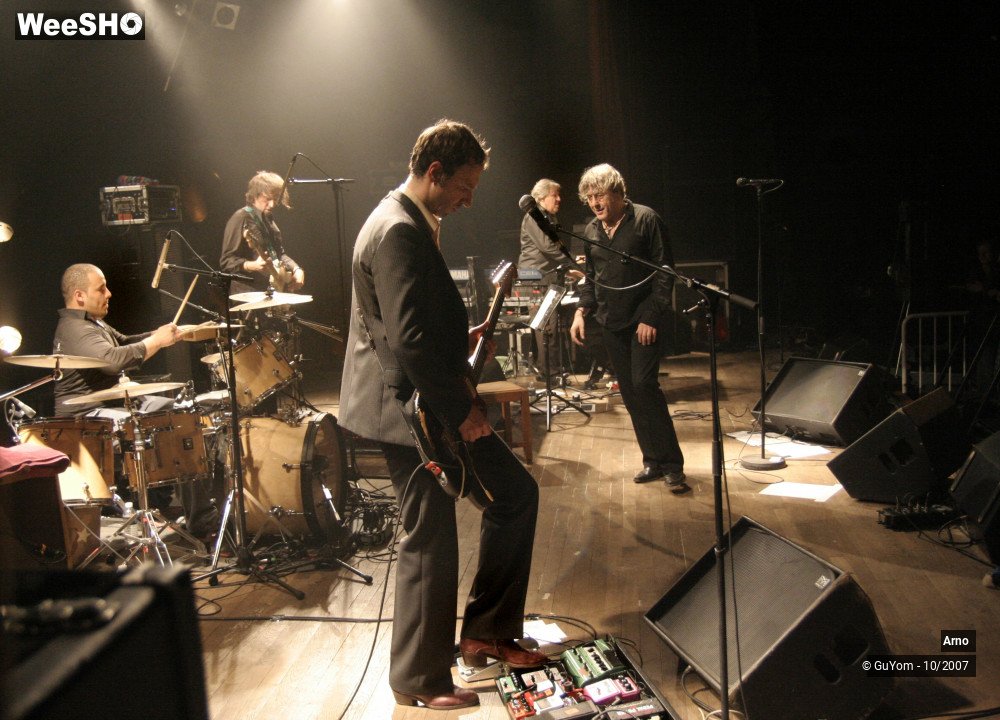 5/32 photos du spectacle Arno