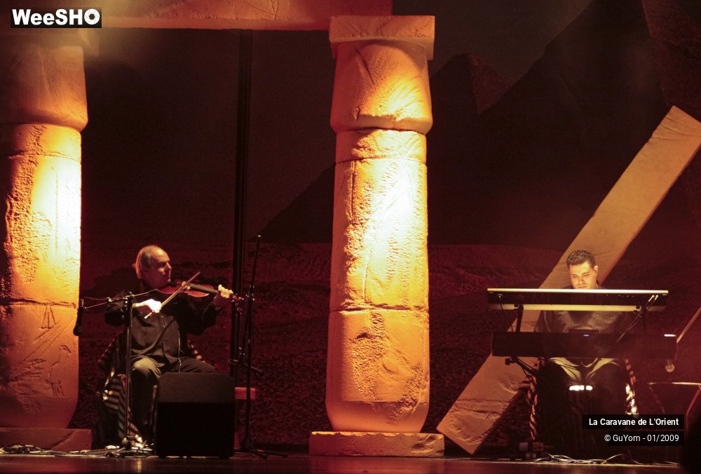 13/21 photos du spectacle La Caravane de l'Orient
