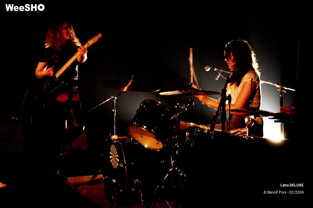 2/44 photos du spectacle Lena DELUXE