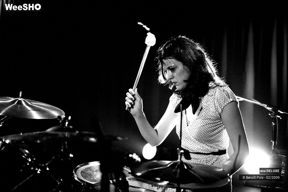 38/44 photos du spectacle Lena DELUXE