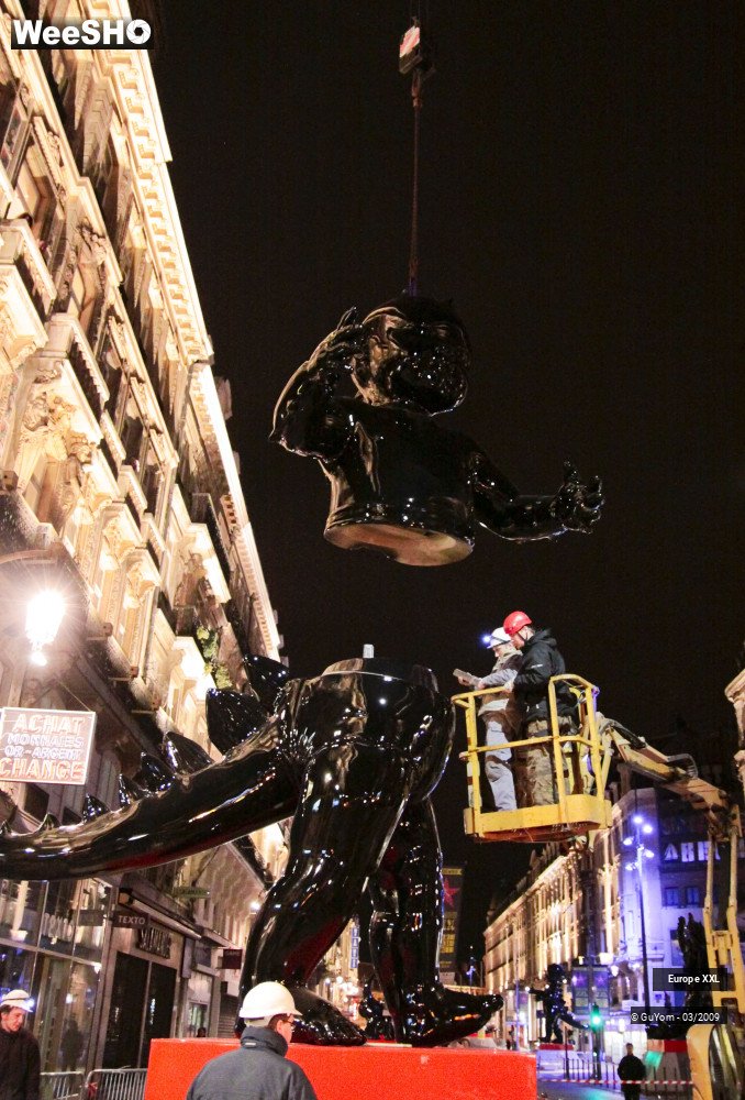 14/49 photos du spectacle Anges et Démons (Montage)