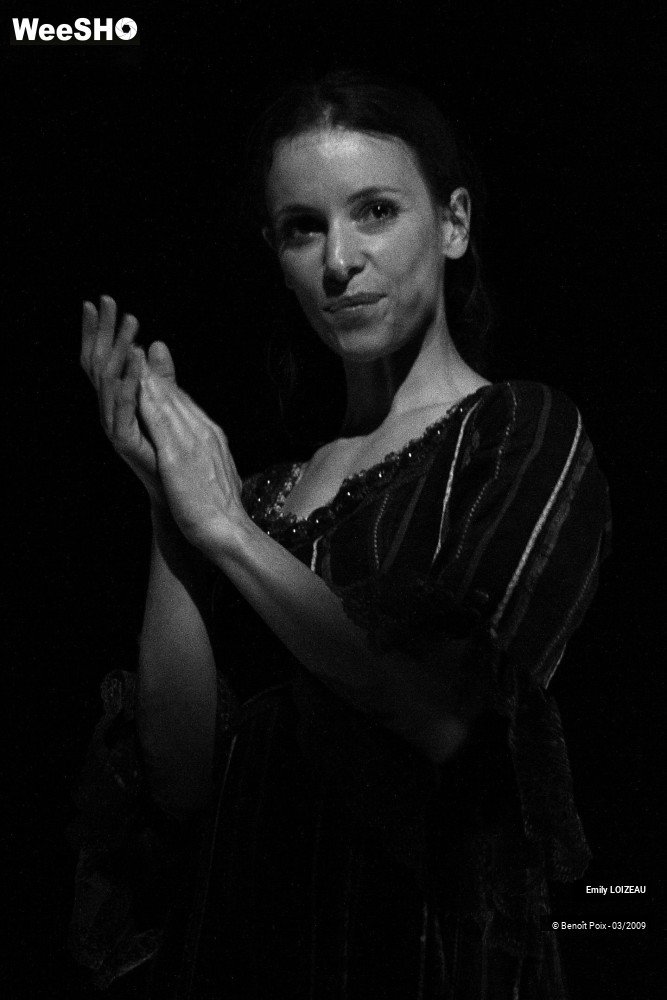12/33 photos du spectacle Emily LOIZEAU