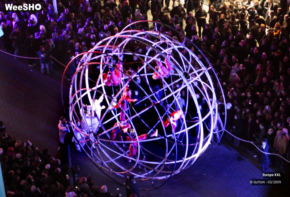 11/81 photos du spectacle Europe XXL Parade 1