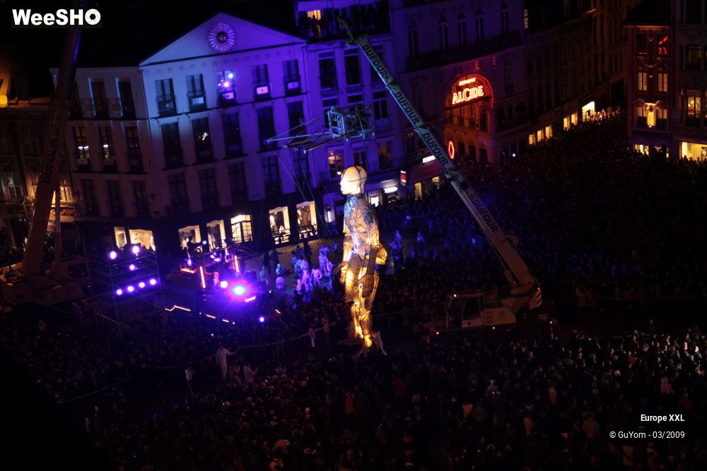 47/81 photos du spectacle Europe XXL Parade 1