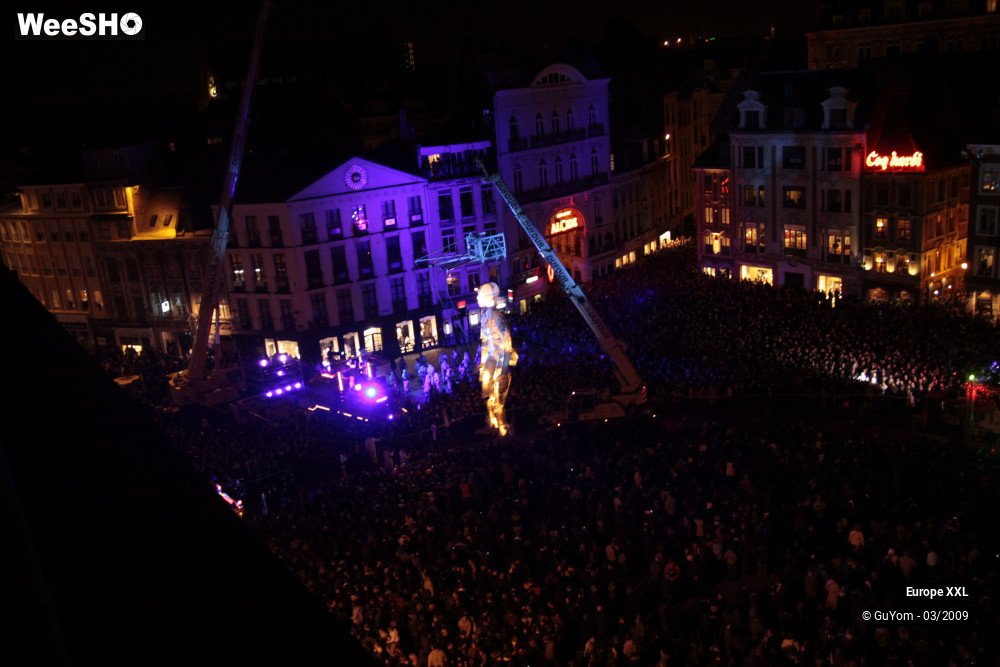 63/81 photos du spectacle Europe XXL Parade 1