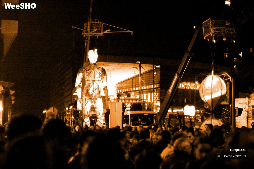 11/48 photos du spectacle Europe XXL Parade 5