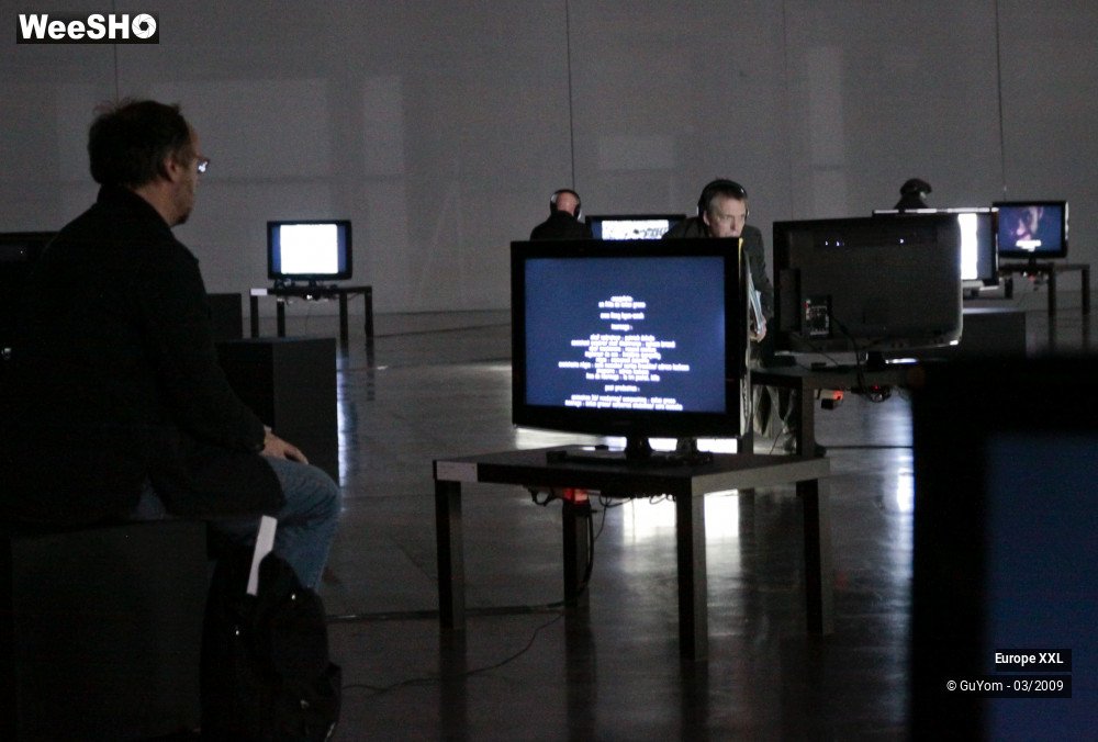 19/31 photos du spectacle XXL Expo Le Fresnoy