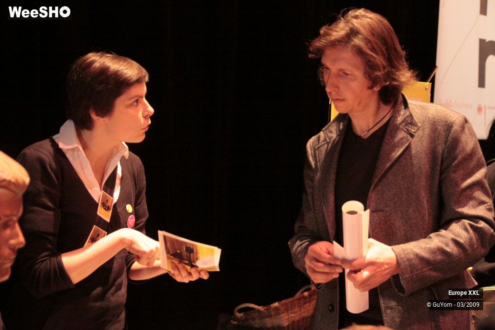 12/50 photos du spectacle XXL Vernissage Ici Berlin