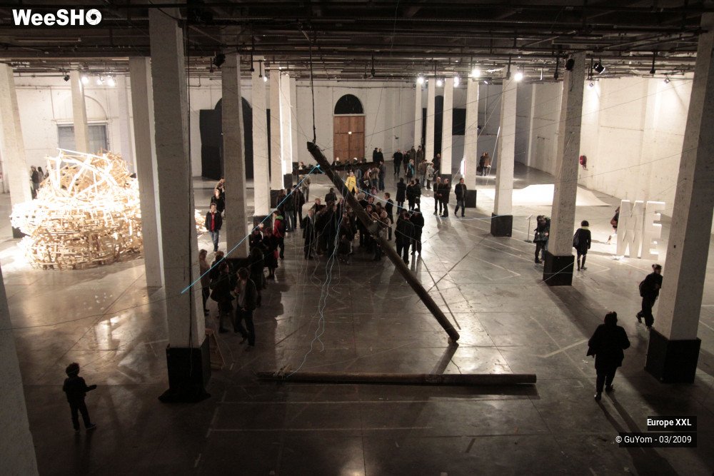 41/50 photos du spectacle XXL Vernissage Ici Berlin