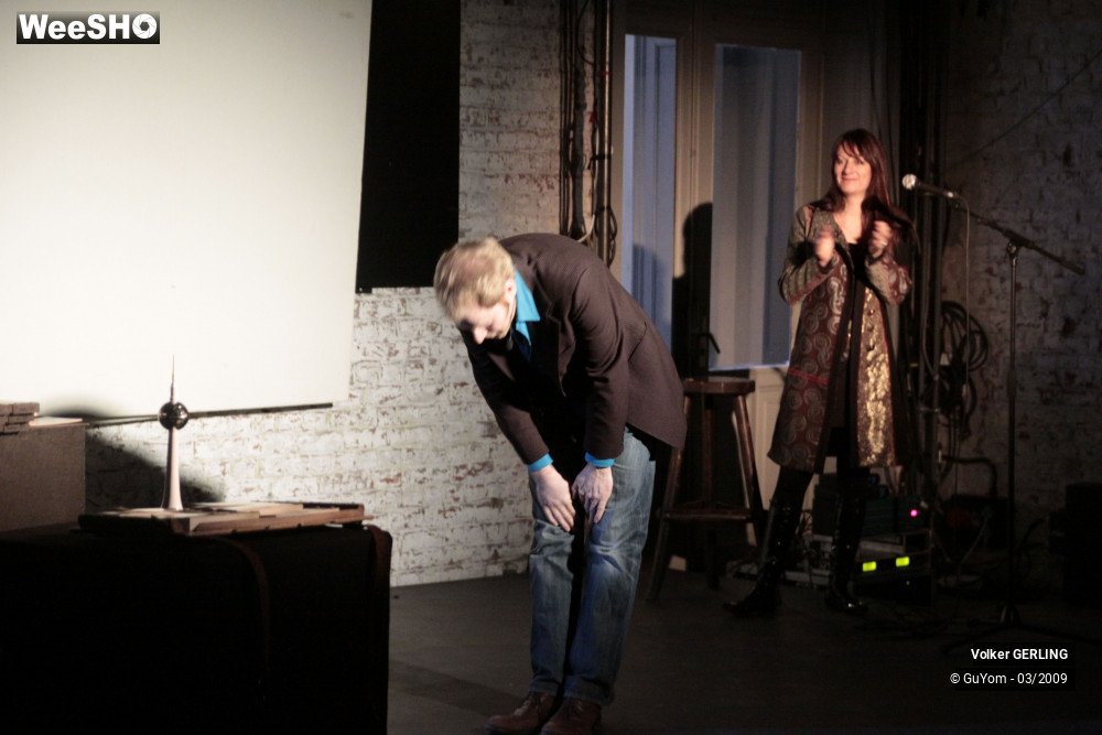 11/34 photos du spectacle Daumenkino FlipBook