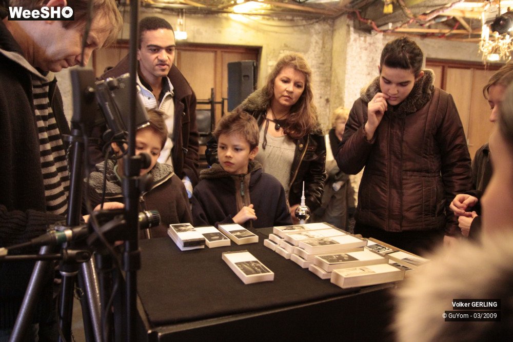 29/34 photos du spectacle Daumenkino FlipBook