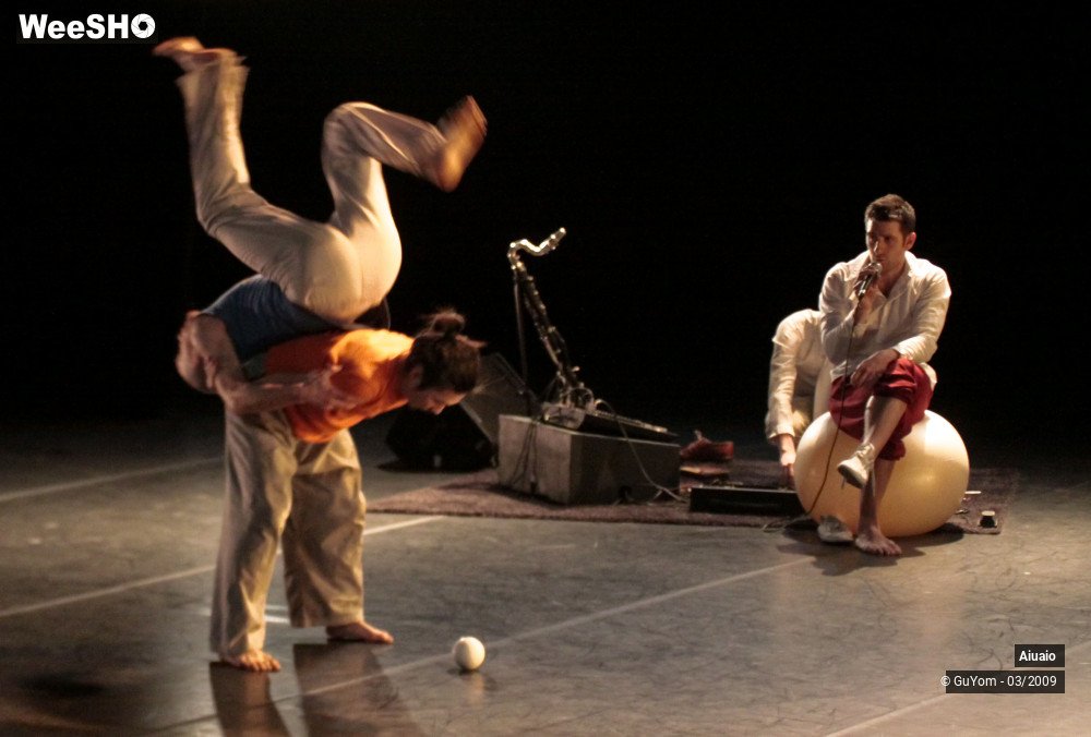 10/37 photos du spectacle AIUAIO en l'air