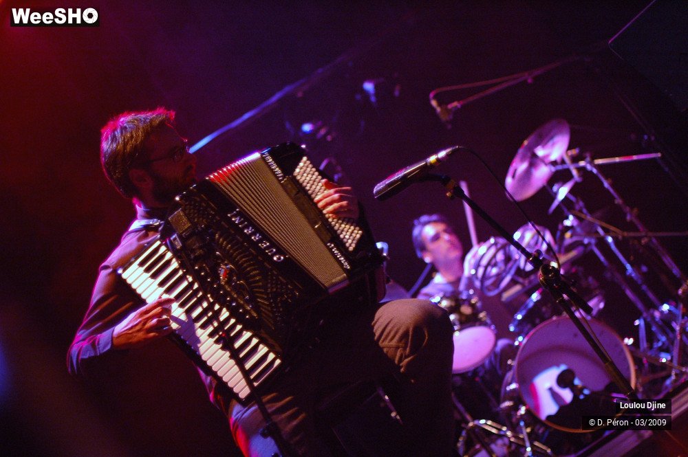 24/40 photos du spectacle Loulou Djine