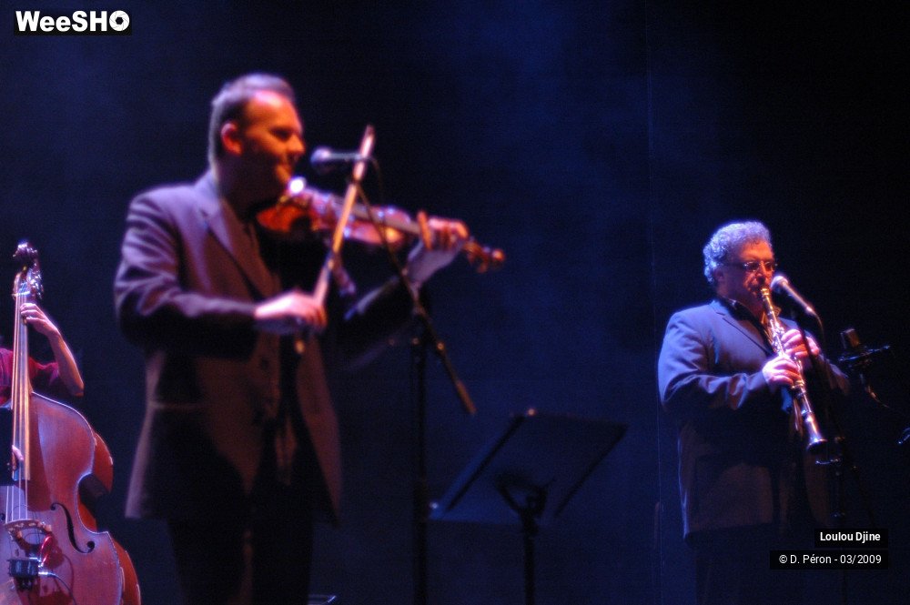 27/40 photos du spectacle Loulou Djine