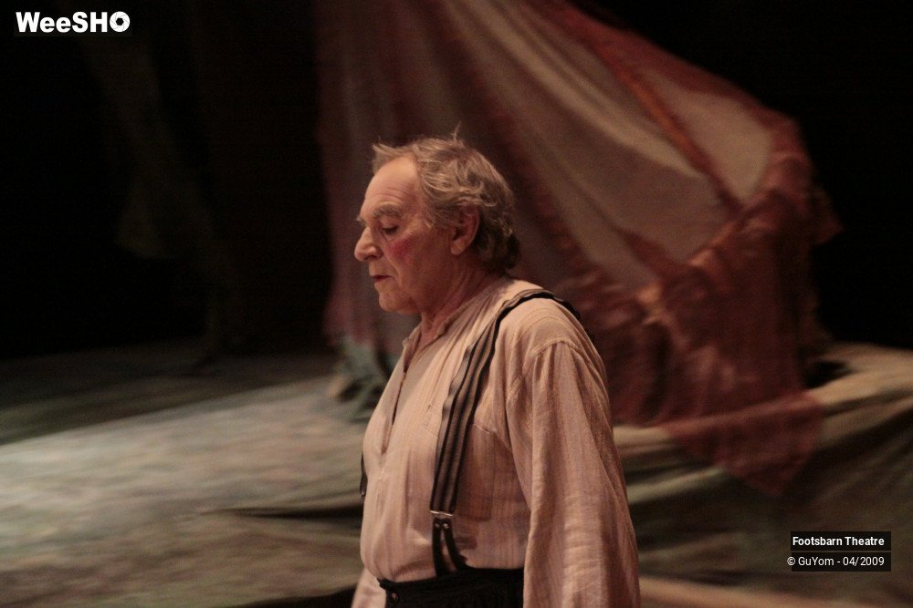 19/43 photos du spectacle Ambiance Footsbarn Theatre