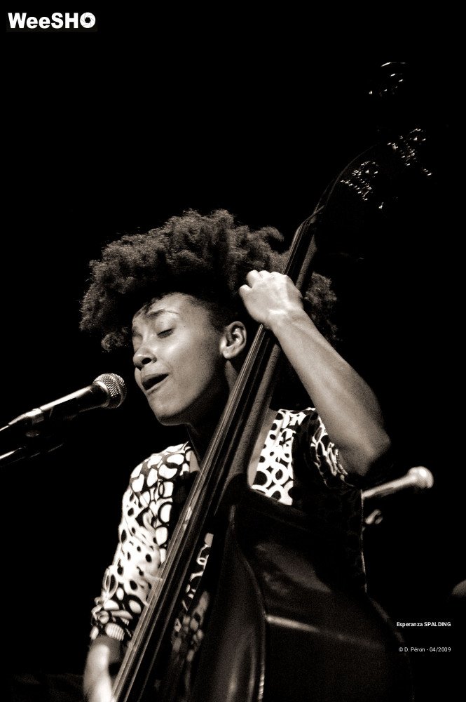 4/28 photos du spectacle Esperanza SPALDING