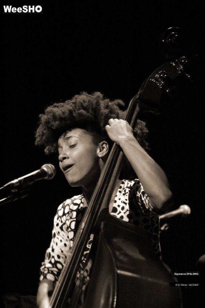 6/28 photos du spectacle Esperanza SPALDING