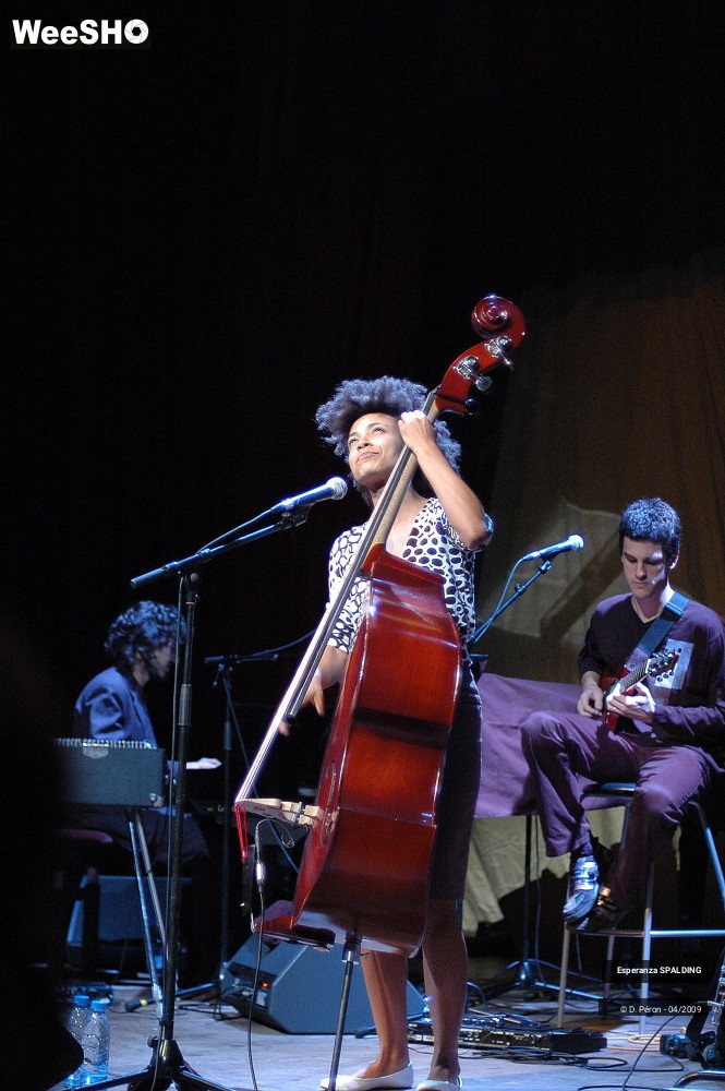 9/28 photos du spectacle Esperanza SPALDING
