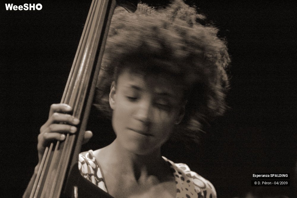 10/28 photos du spectacle Esperanza SPALDING