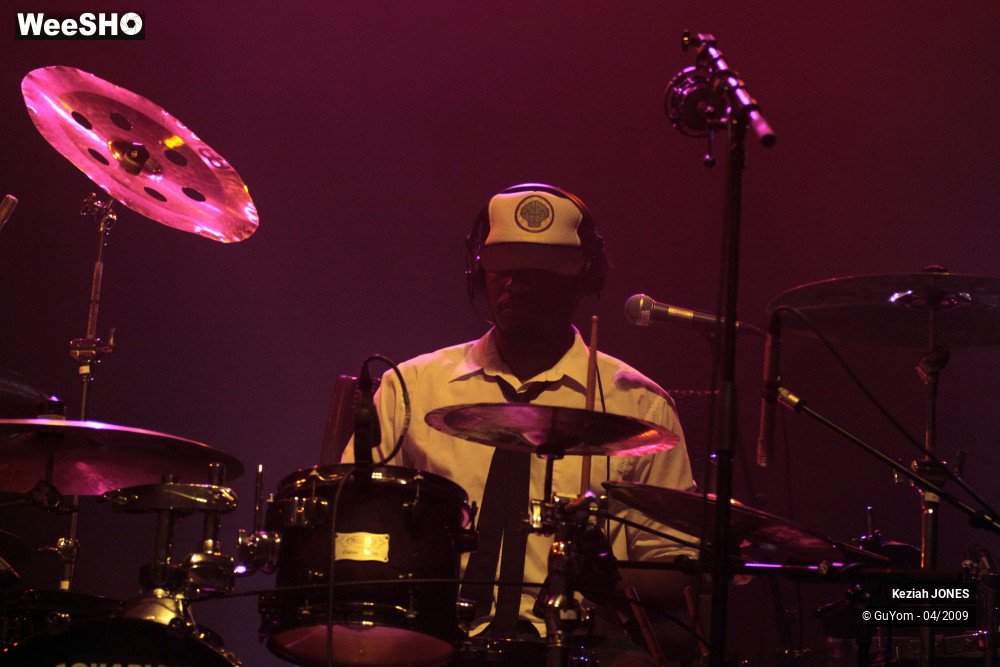 27/27 photos du spectacle Keziah JONES