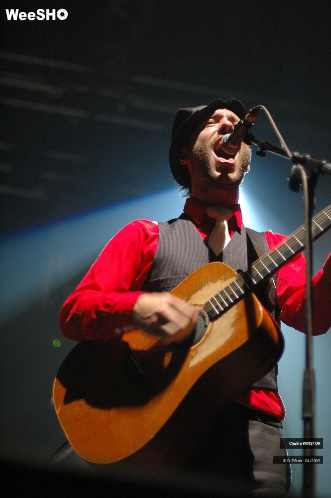 3/39 photos du spectacle Charlie WINSTON