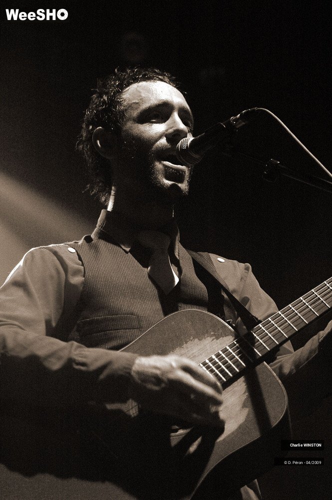 6/39 photos du spectacle Charlie WINSTON