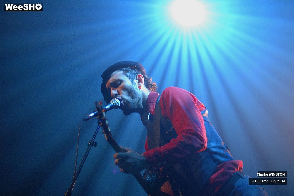 27/39 photos du spectacle Charlie WINSTON