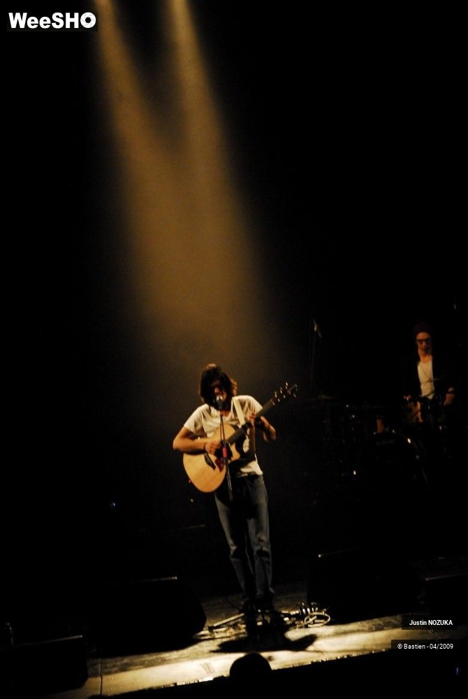 2/43 photos du spectacle Justin NOZUKA