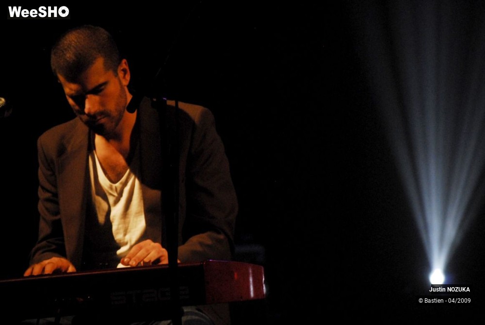25/43 photos du spectacle Justin NOZUKA
