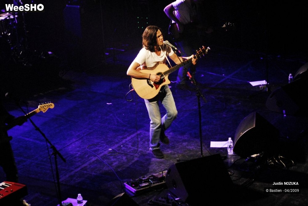 42/43 photos du spectacle Justin NOZUKA