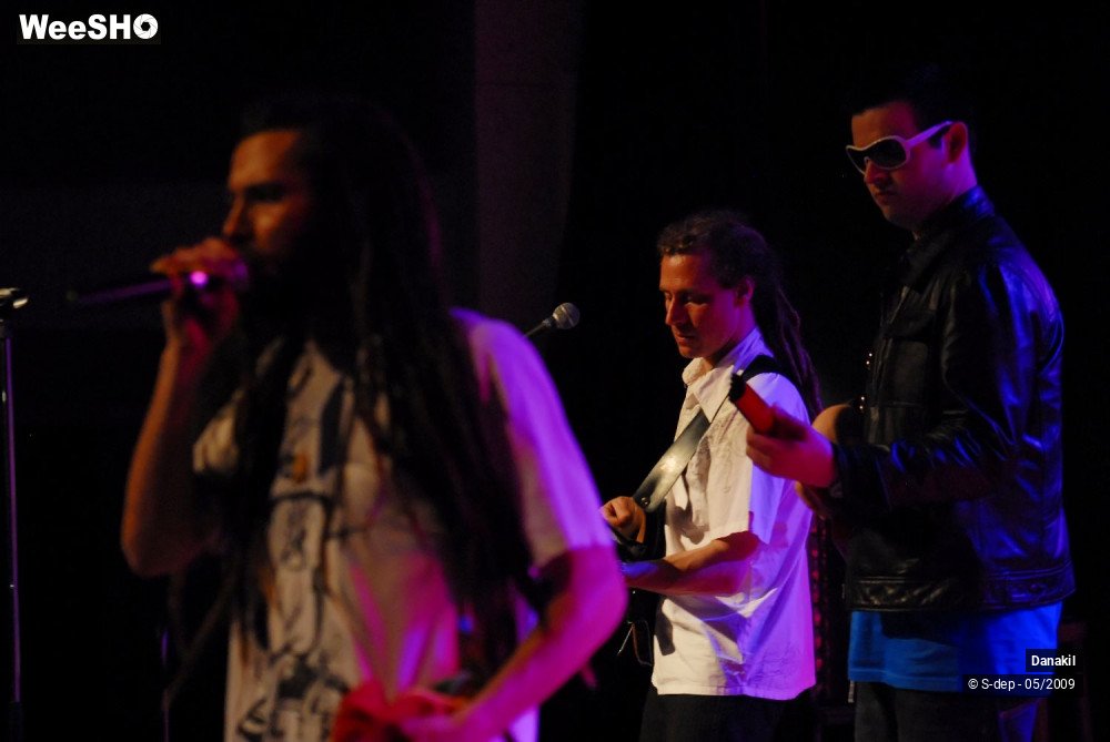 11/47 photos du spectacle Danakil