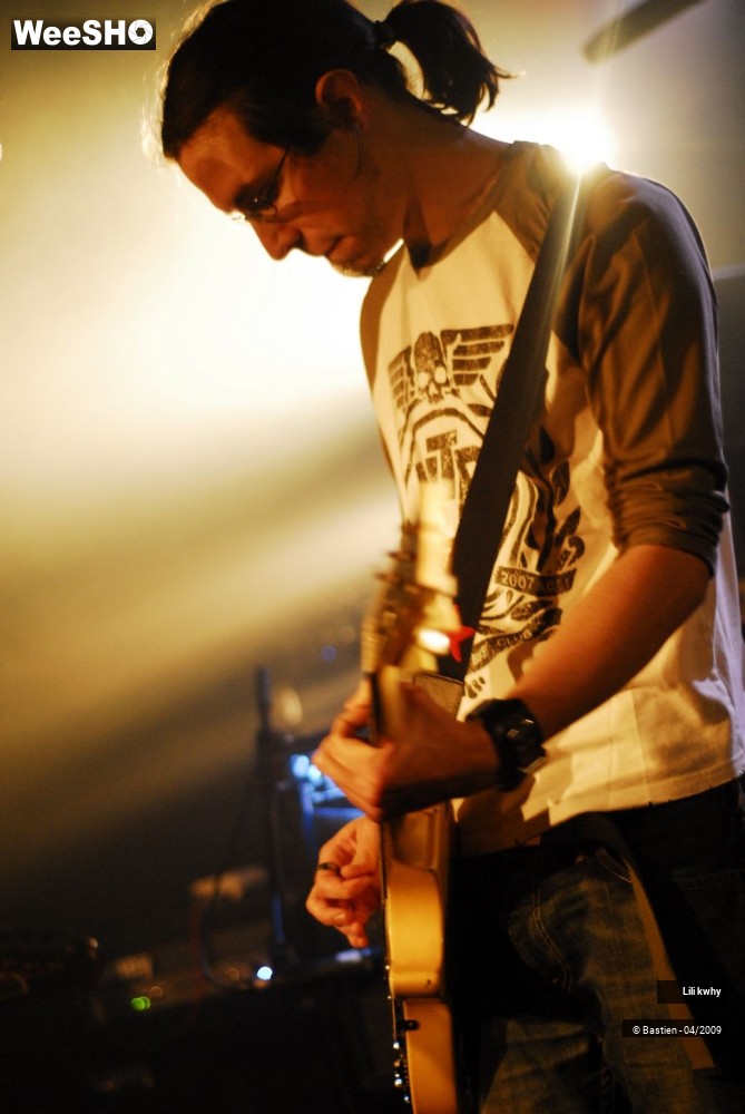 26/39 photos du spectacle Lili Kwhy