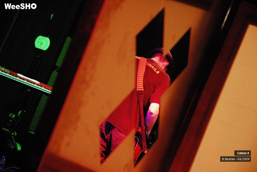 39/39 photos du spectacle Cellule X