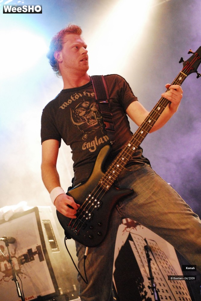 14/35 photos du spectacle Komah