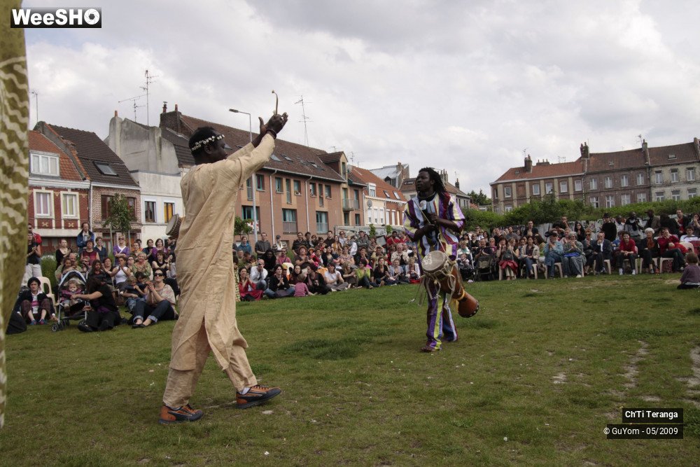 23/35 photos du spectacle Grand Sabar Takoussane - Percus