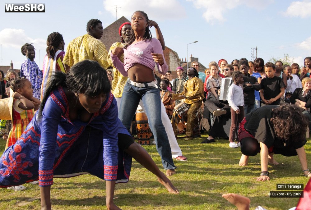 49/49 photos du spectacle Grand Sabar Takoussane - Danse
