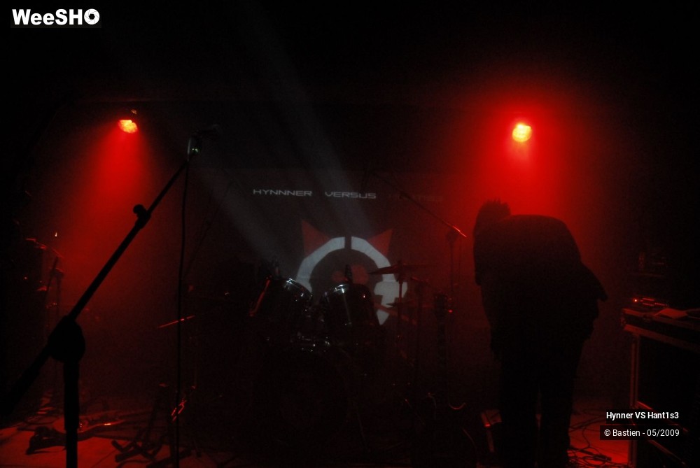 32/38 photos du spectacle Hynner vs Hant1s3