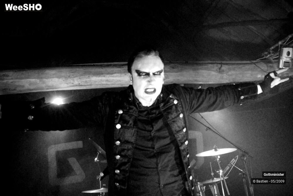 26/28 photos du spectacle Gothminister