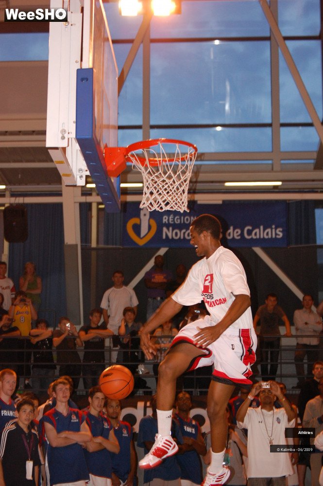 4/43 photos du spectacle Mondial Junior de Basket