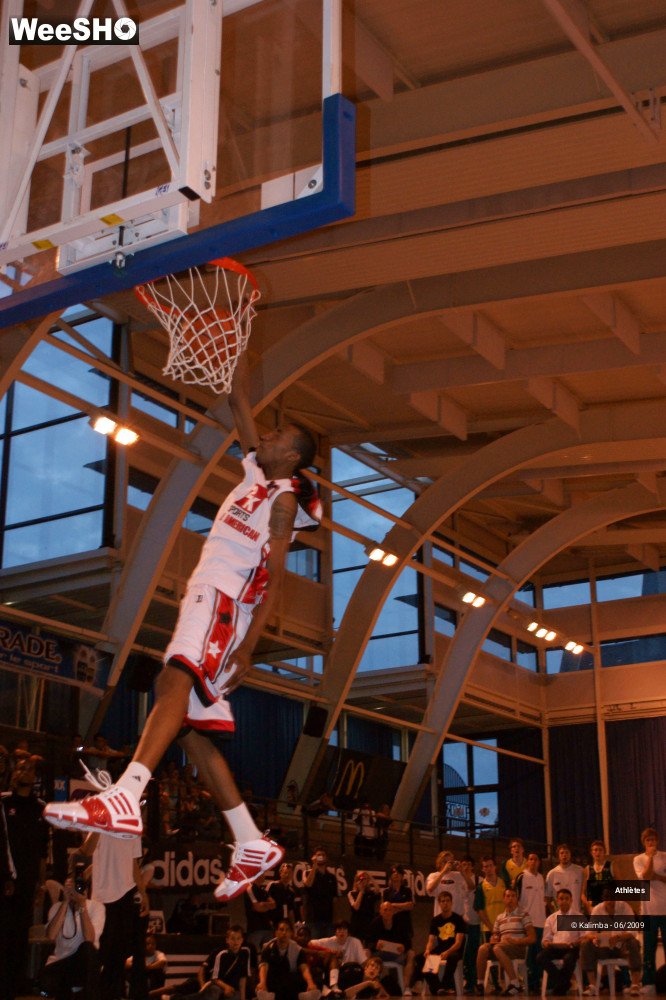 7/43 photos du spectacle Mondial Junior de Basket